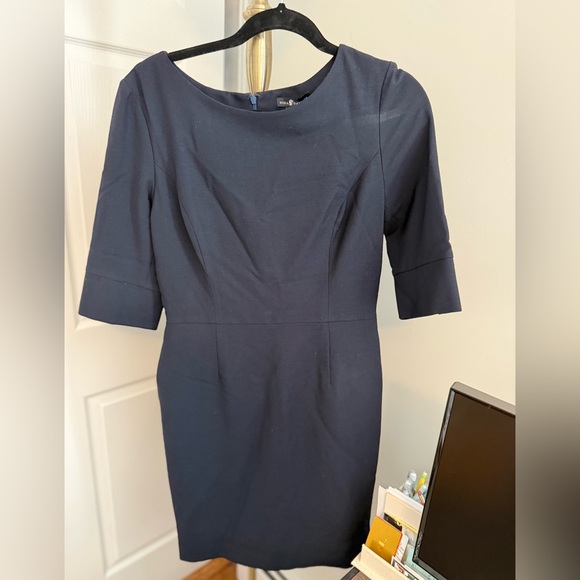 NWT- Nora Gardner Gabrielle Navy Dress size size 4 - Picture 2 of 4